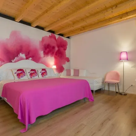 Giardino Giusti House & Court Guest house