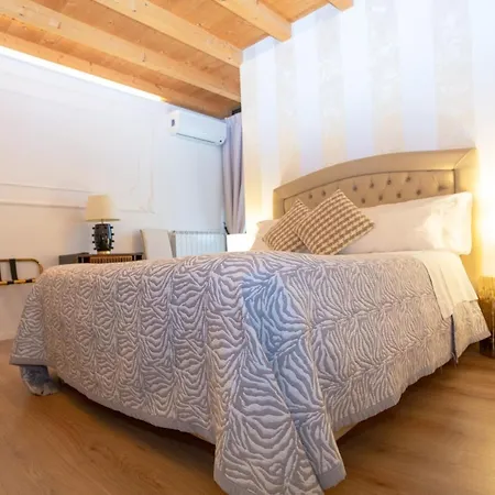 Giardino Giusti House & Court 2*