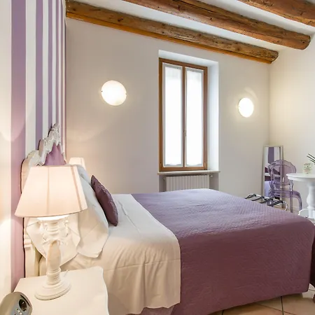 Giardino Giusti House & Court ורונה