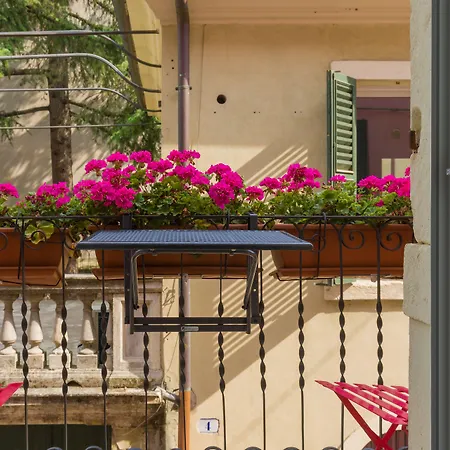 Giardino Giusti House & Court ורונה